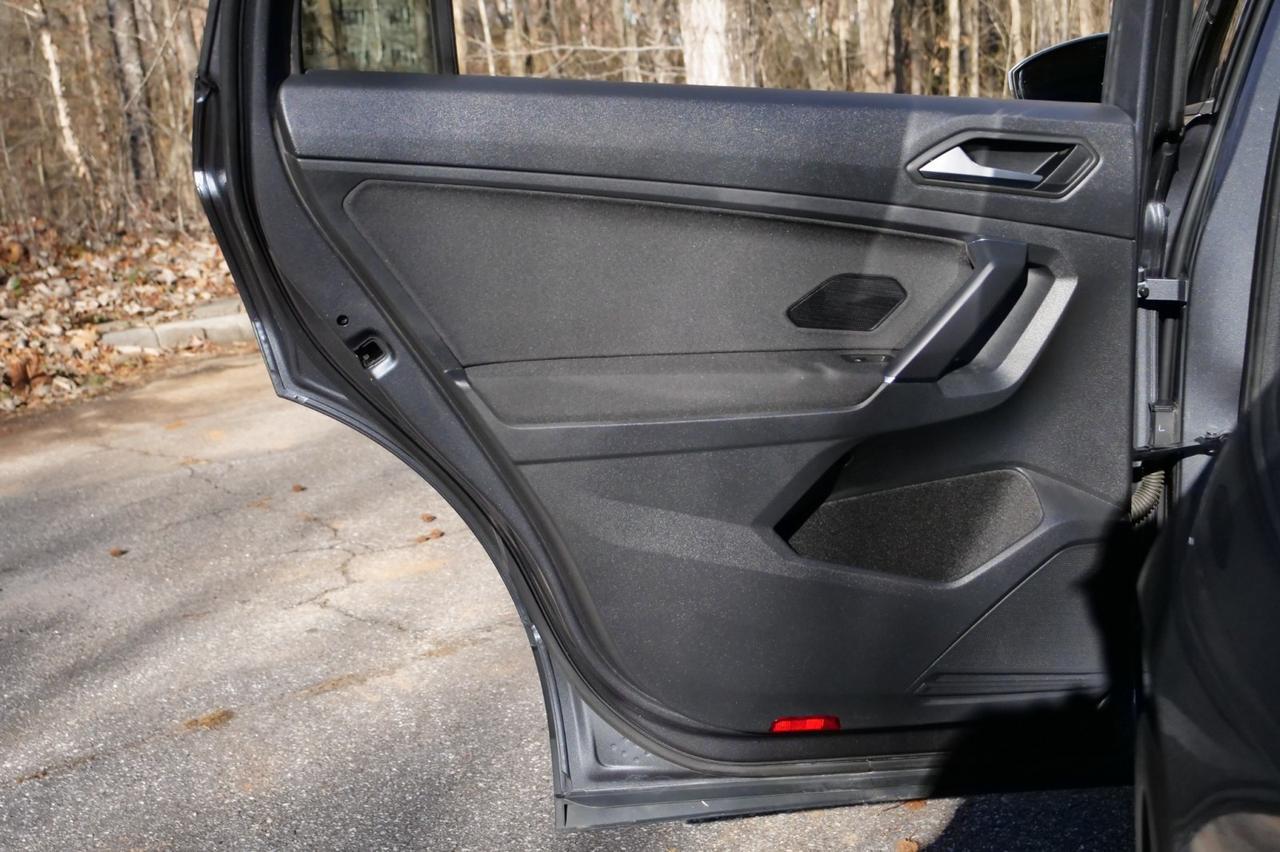 2020 Volkswagen Tiguan S / Third Row! Lincolnton NC