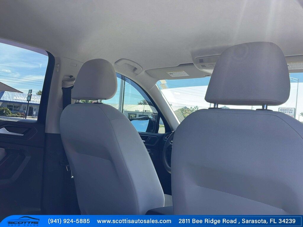 2020 Volkswagen Tiguan S~CLEAN CFAX~LOW MILES~3RD ROW SEATS~BLIND SPOT WARNING~BLUETOOTH~BUCKETS SEATS~REARVIEW CAMERA~TURBOCHARGER Sarasota FL