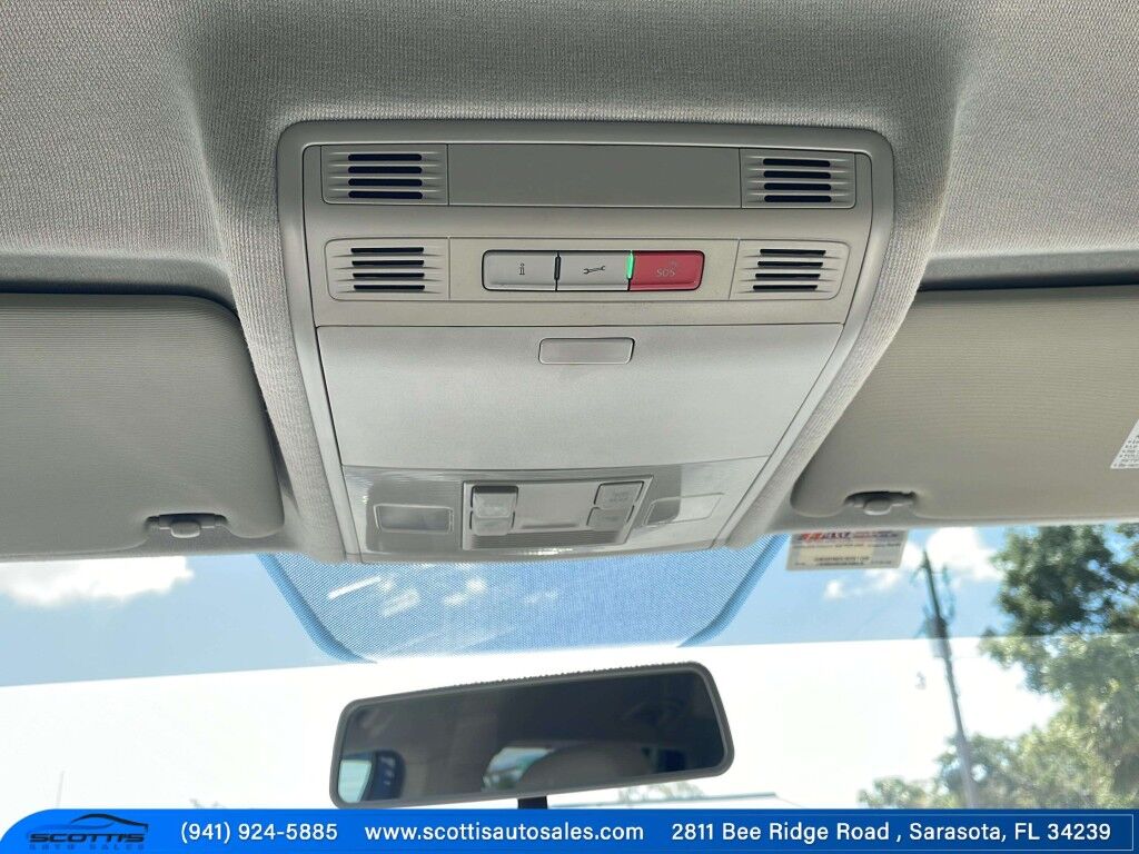 2020 Volkswagen Tiguan S~CLEAN CFAX~LOW MILES~3RD ROW SEATS~BLIND SPOT WARNING~BLUETOOTH~BUCKETS SEATS~REARVIEW CAMERA~TURBOCHARGER Sarasota FL