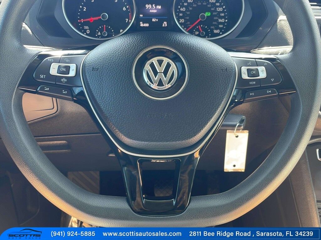 2020 Volkswagen Tiguan S~CLEAN CFAX~LOW MILES~3RD ROW SEATS~BLIND SPOT WARNING~BLUETOOTH~BUCKETS SEATS~REARVIEW CAMERA~TURBOCHARGER Sarasota FL