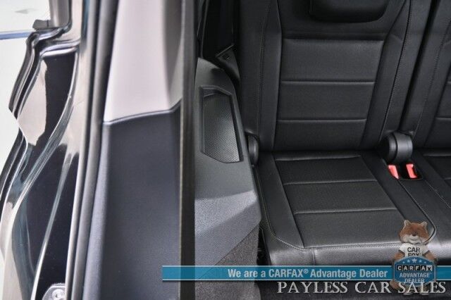 2020 Volkswagen Tiguan SE / AWD / AutoStart / Power & Heated Leather Seats / Panoramic Sunroof / Blind Spot Alert / Apple CarPlay & Android Auto / Backup Camera / Keyless Entry & Start / Third Row / Seats 7 / Tow Pkg / 27 MPG Anchorage AK