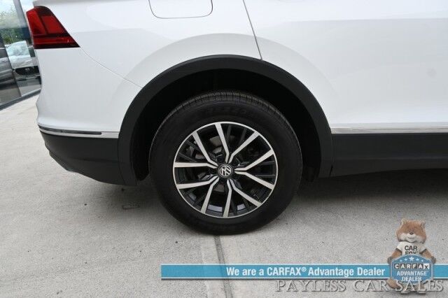 2020 Volkswagen Tiguan SE / AWD / Power & Heated Leather Seats / Panoramic Sunroof / Blind Spot Alert / Apple CarPlay & Android Auto / Wireless Phone Charger / Keyless Entry & Start / Back Up Camera / Tow Pkg / 27 MPG Anchorage AK