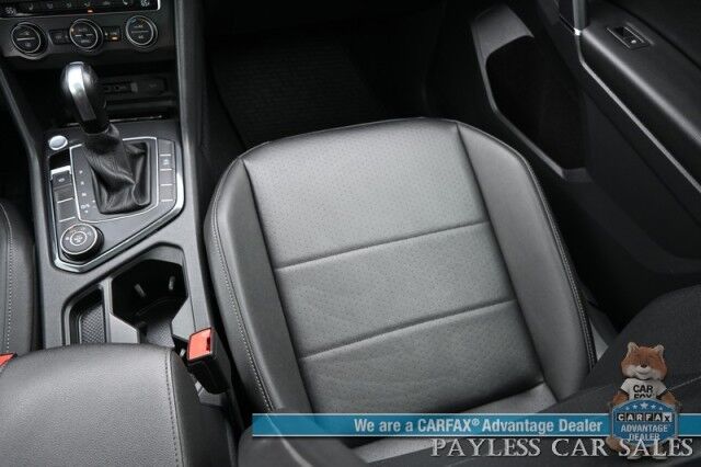 2020 Volkswagen Tiguan SE / AWD / Power & Heated Leather Seats / Panoramic Sunroof / Blind Spot Alert / Apple CarPlay & Android Auto / Wireless Phone Charger / Keyless Entry & Start / Back Up Camera / Tow Pkg / 27 MPG Anchorage AK