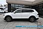 2020 Volkswagen Tiguan SE / AWD / Power & Heated Leather Seats / Panoramic Sunroof / Blind Spot Alert / Apple CarPlay & Android Auto / Wireless Phone Charger / Keyless Entry & Start / Back Up Camera / Tow Pkg / 27 MPG Anchorage AK