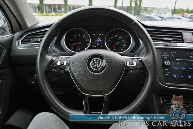 2020 Volkswagen Tiguan SE / AWD / Power & Heated Leather Seats / Panoramic Sunroof / Blind Spot Alert / Apple CarPlay & Android Auto / Wireless Phone Charger / Keyless Entry & Start / Back Up Camera / Tow Pkg / 27 MPG Anchorage AK