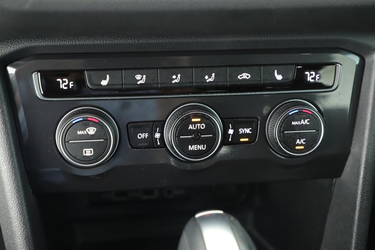 2020 Volkswagen Tiguan SE R-Line Black New Braunfels TX