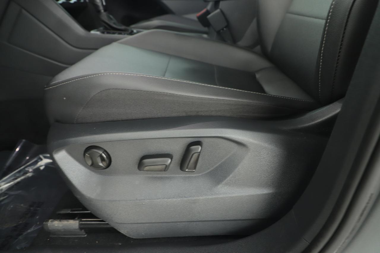 2020 Volkswagen Tiguan SE R-Line Black New Braunfels TX