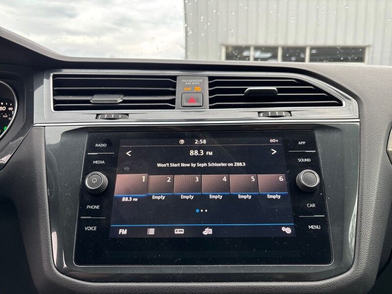 2020 Volkswagen Tiguan SE w/THREE-ROW LEATHER Seffner FL