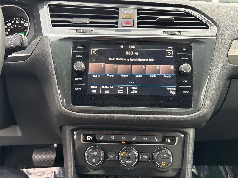 2020 Volkswagen Tiguan SE w/THREE-ROW LEATHER Seffner FL