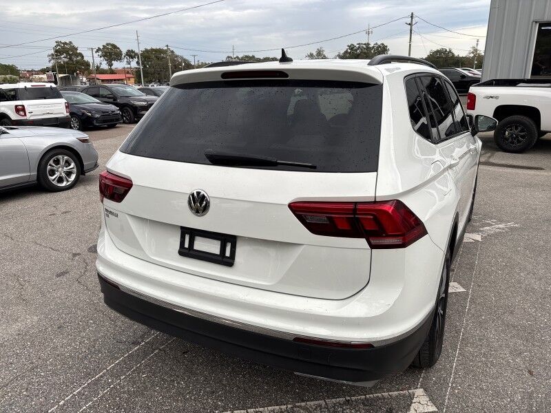2020 Volkswagen Tiguan SE w/THREE-ROW LEATHER Seffner FL