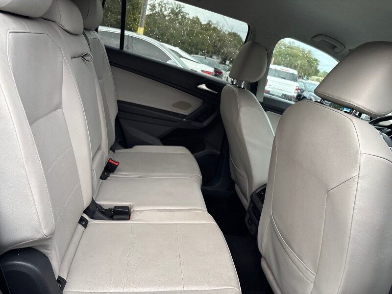 2020 Volkswagen Tiguan SE w/THREE-ROW LEATHER Seffner FL