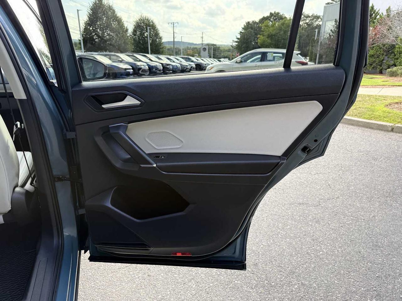 2020 Volkswagen Tiguan SE Westborough MA