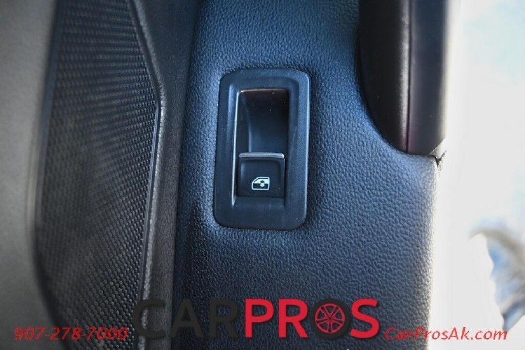 2020 Volkswagen Tiguan SEL - AWD - 2.0L 4-Cyl Turbo - Power & Heated Leather Seats - Heated Steering Wheel - Panoramic Sunroof - Adaptive Cruise Control - Apple CarPlay & Android Auto - 3rd Row - Seats 7 - Backup Camera - Power Liftgate - Keyless Entry & Start - 1-Owner Anchorage AK