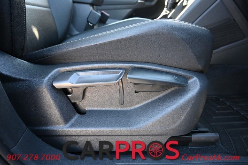 2020 Volkswagen Tiguan SEL - AWD - Turbocharged 4-Cylinder - Keyless Entry & Start - Heated Steering Wheel & Leather Seats - Panoramic Sunroof - Adaptive Cruise Control - Front Parking Sensor & Reverse Camera - Apple Car Play & Android Auto - Power Lift Gate - 3rd Row - 1- Anchorage AK