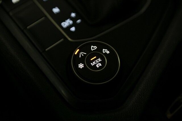 2020 Volkswagen Tiguan SEL 4MOTION 4dr SUV Chicago IL