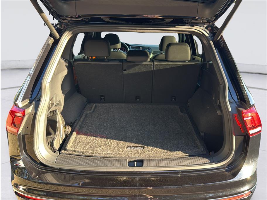 2020 Volkswagen Tiguan SEL Premium R-Line 4MOTION Sport Utility 4D Folsom CA