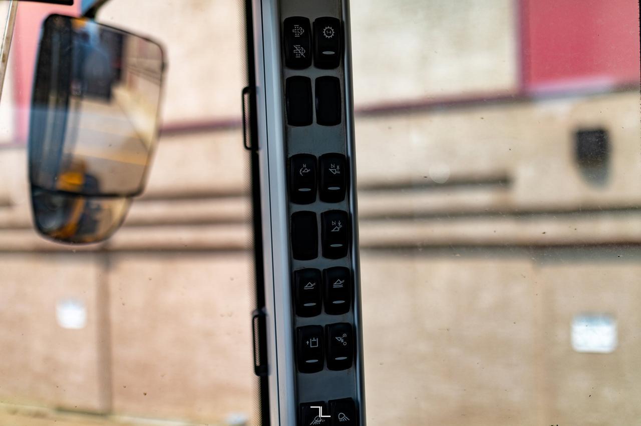 2020 Volvo L70H Wheel Loader Diesel Bucket Forks Red Deer AB