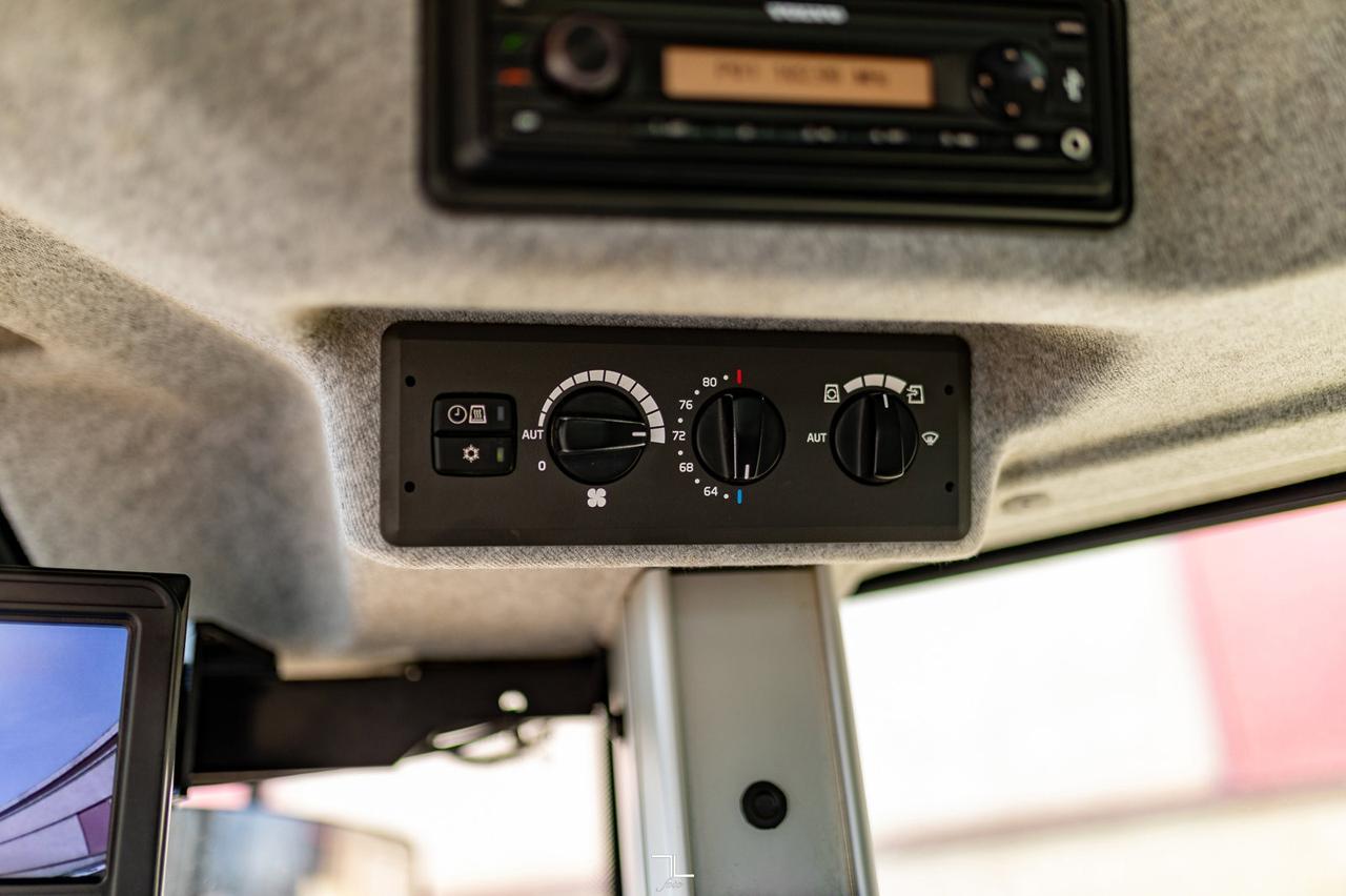 2020 Volvo L70H Wheel Loader Diesel Bucket Forks Red Deer AB