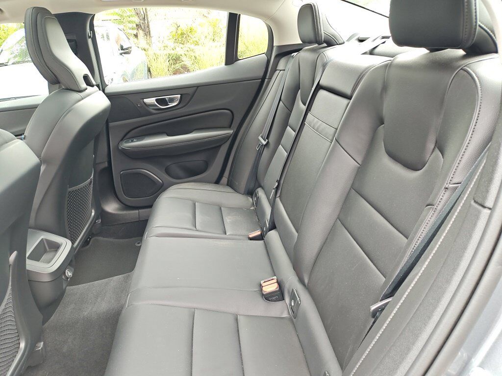 2020 Volvo S60 T5 Momentum Hunt Valley MD