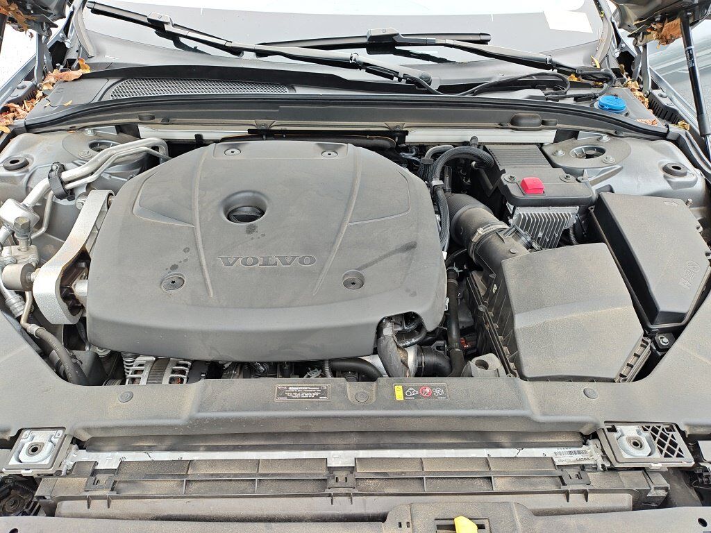 2020 Volvo S60 T5 Momentum Hunt Valley MD