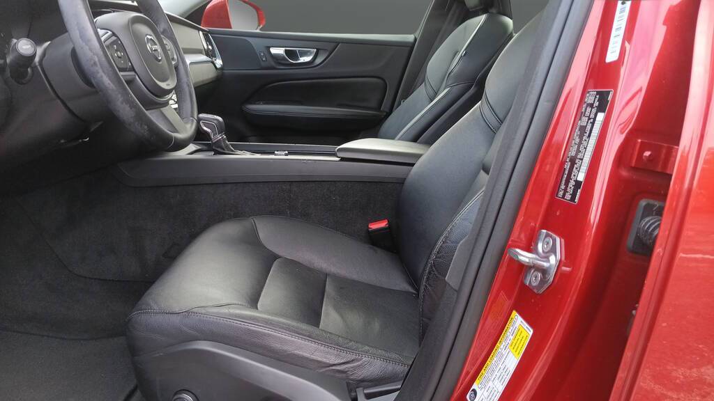 2020 Volvo S60 T6 Momentum AWD 4dr Sedan Saint Augustine FL