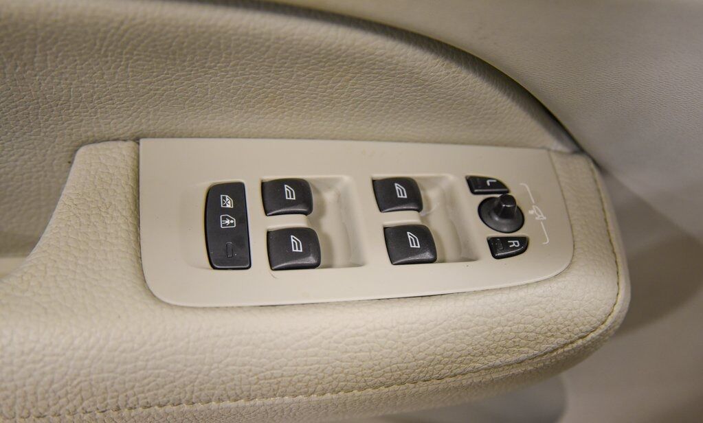 2020 Volvo S60 T6 Momentum Akron OH