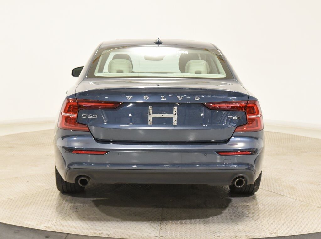 2020 Volvo S60 T6 Momentum Akron OH