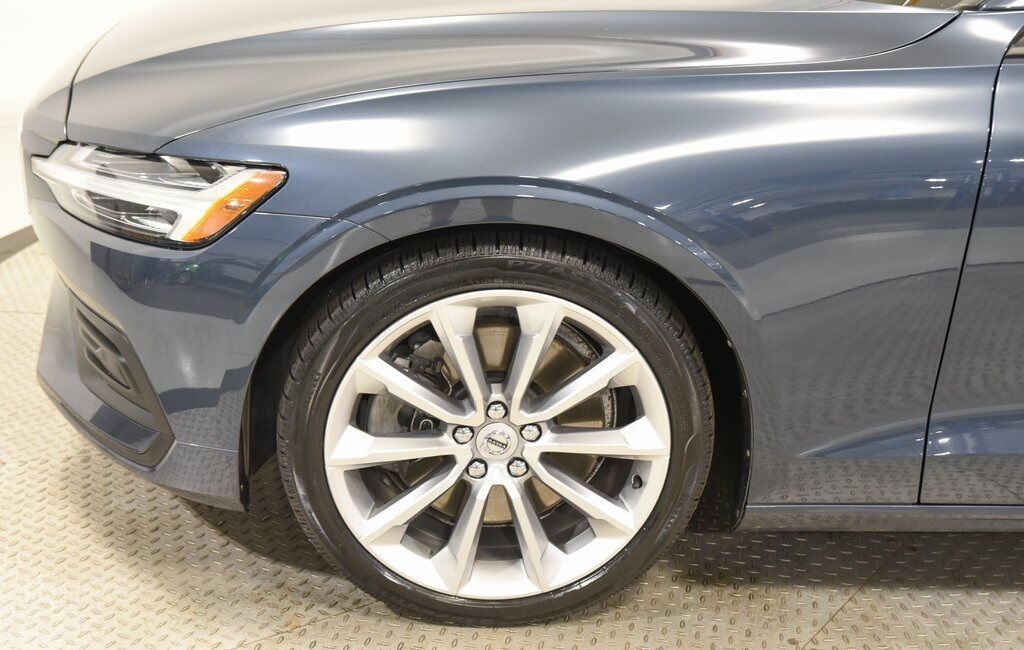 2020 Volvo S60 T6 Momentum Akron OH