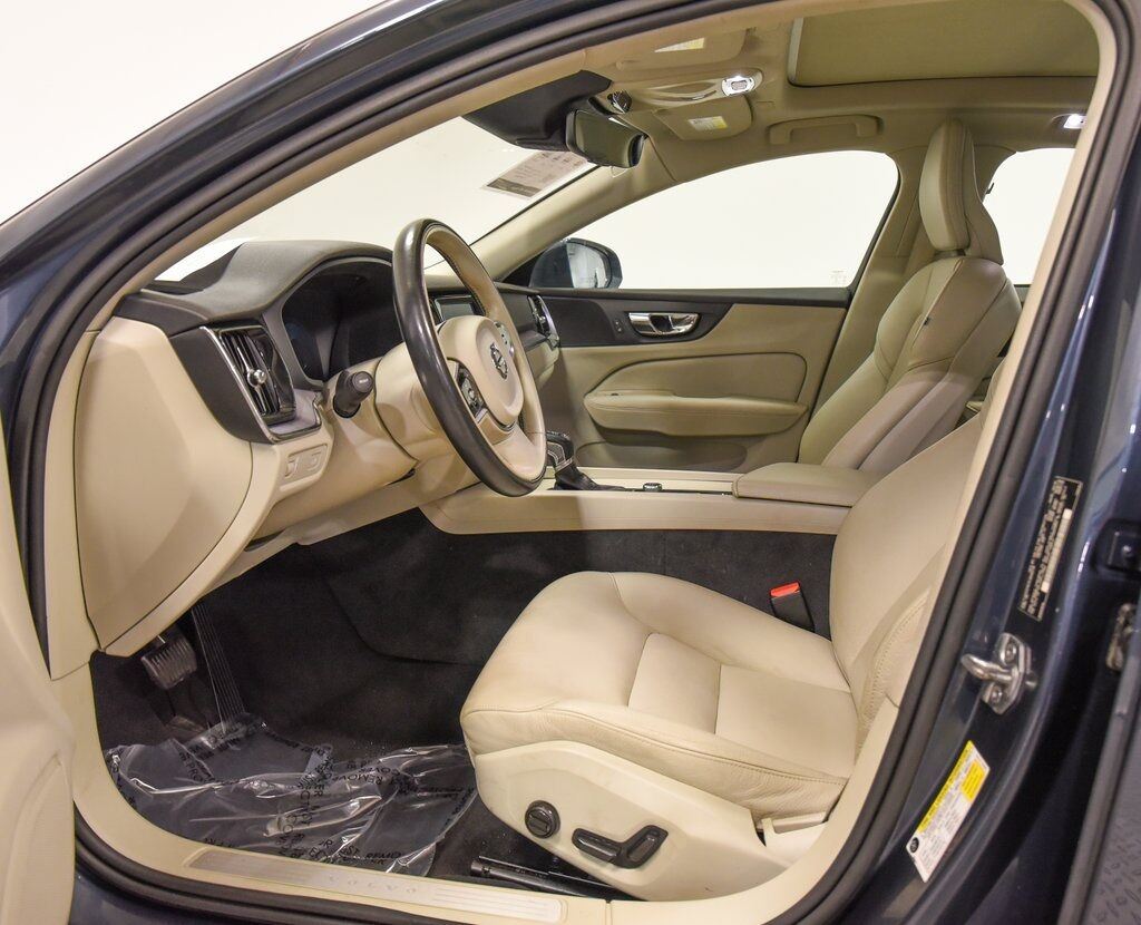 2020 Volvo S60 T6 Momentum Akron OH