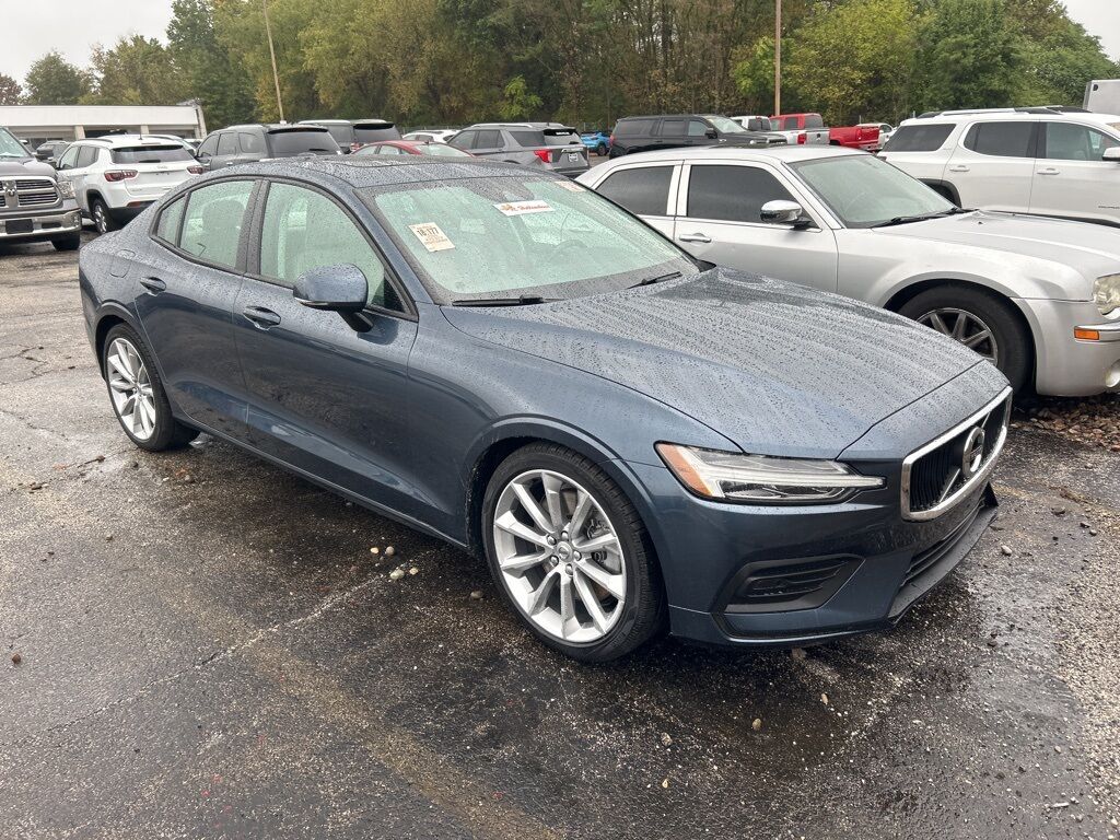 2020 Volvo S60 T6 Momentum Akron OH