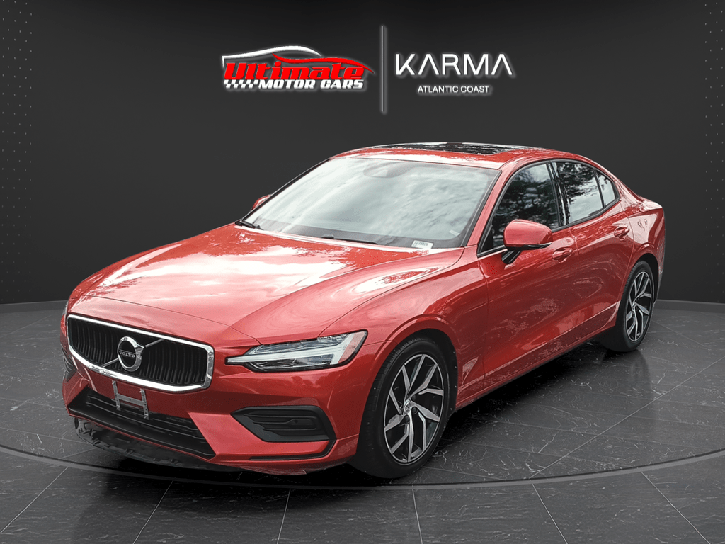 2020 Volvo S60 T6 Momentum