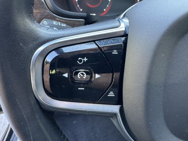 2020 Volvo S90 Momentum Willow Grove PA