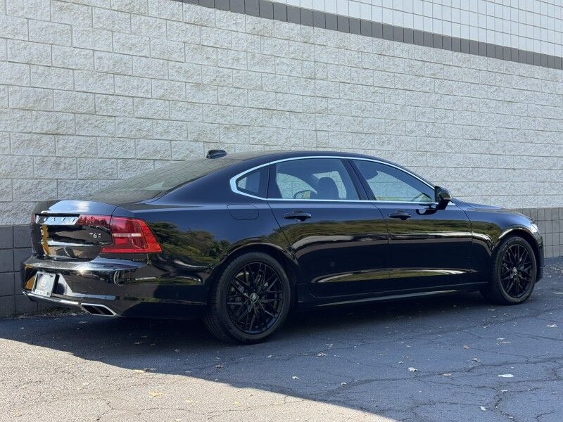 2020 Volvo S90 Momentum Willow Grove PA