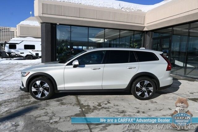 2020 Volvo V60 Cross Country