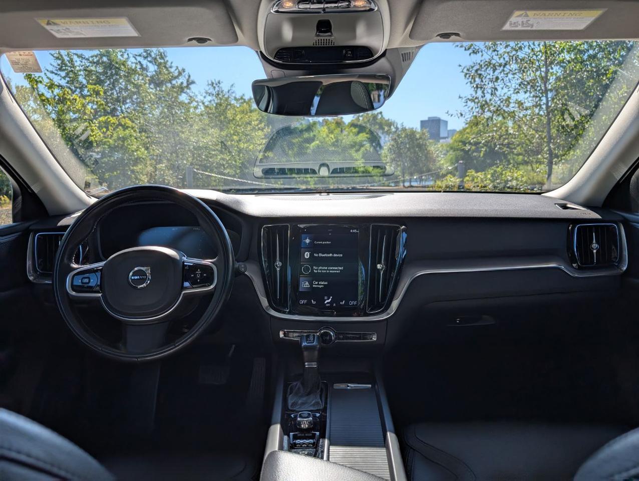 2020 Volvo V60 Cross Country T5 AWD w/Harman Kardon, Panoramic Moon Roof, Full Grain Leather, 4 Heated Seats & Wheel Portland OR