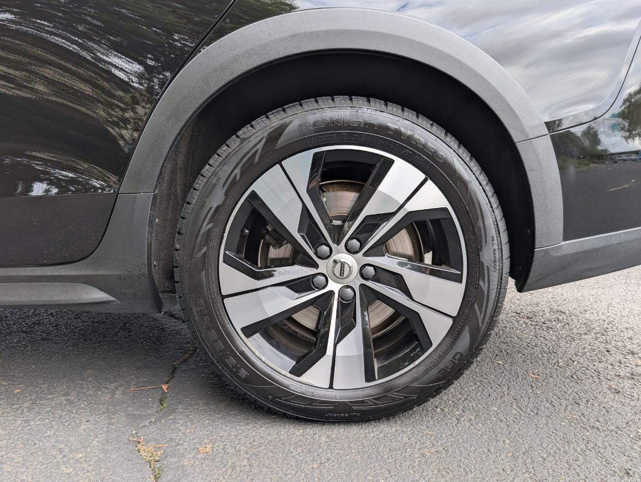2020 Volvo V60 Cross Country T5 AWD photo 25