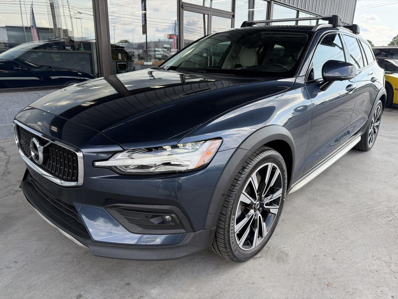 2020 Volvo V60 Cross Country T5