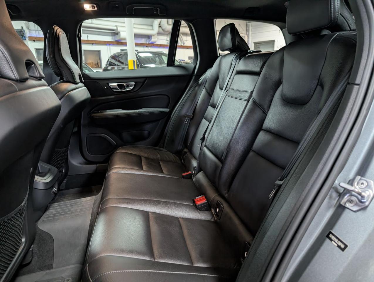 2020 Volvo V60 T5 Momentum w/Harman Kardon, Advanced * Portland OR