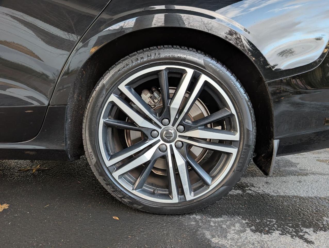 2020 Volvo V60 T5 R-Design w/Harman Kardon, Pilot Assist, 360 Cam * Portland OR