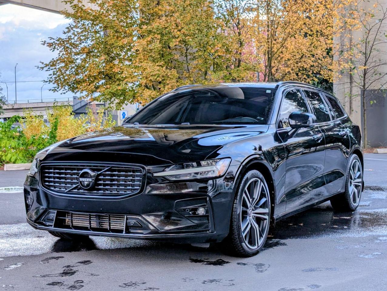 2020 Volvo V60 T5 R-Design w/Harman Kardon, Pilot Assist, 360 Cam, Heated Seats & Steering Wheel Portland OR