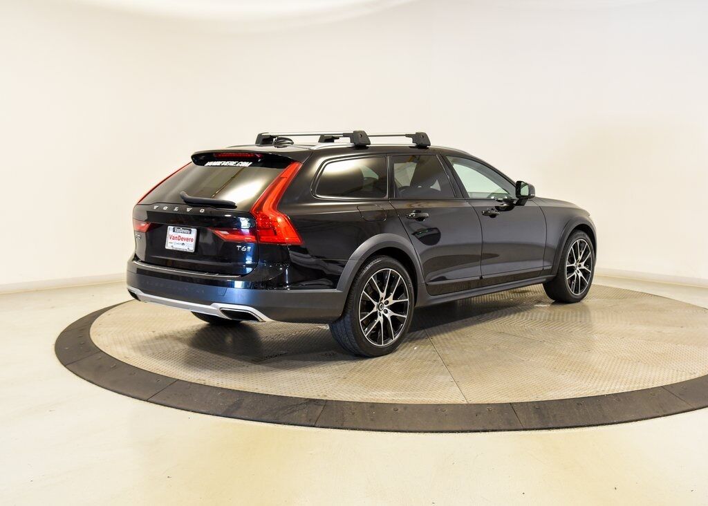 2020 Volvo V90 Cross Country T6 AWD Akron OH