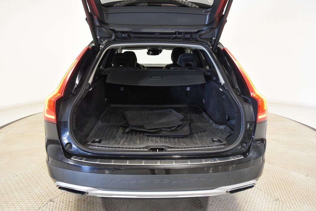 2020 Volvo V90 Cross Country T6 AWD Akron OH