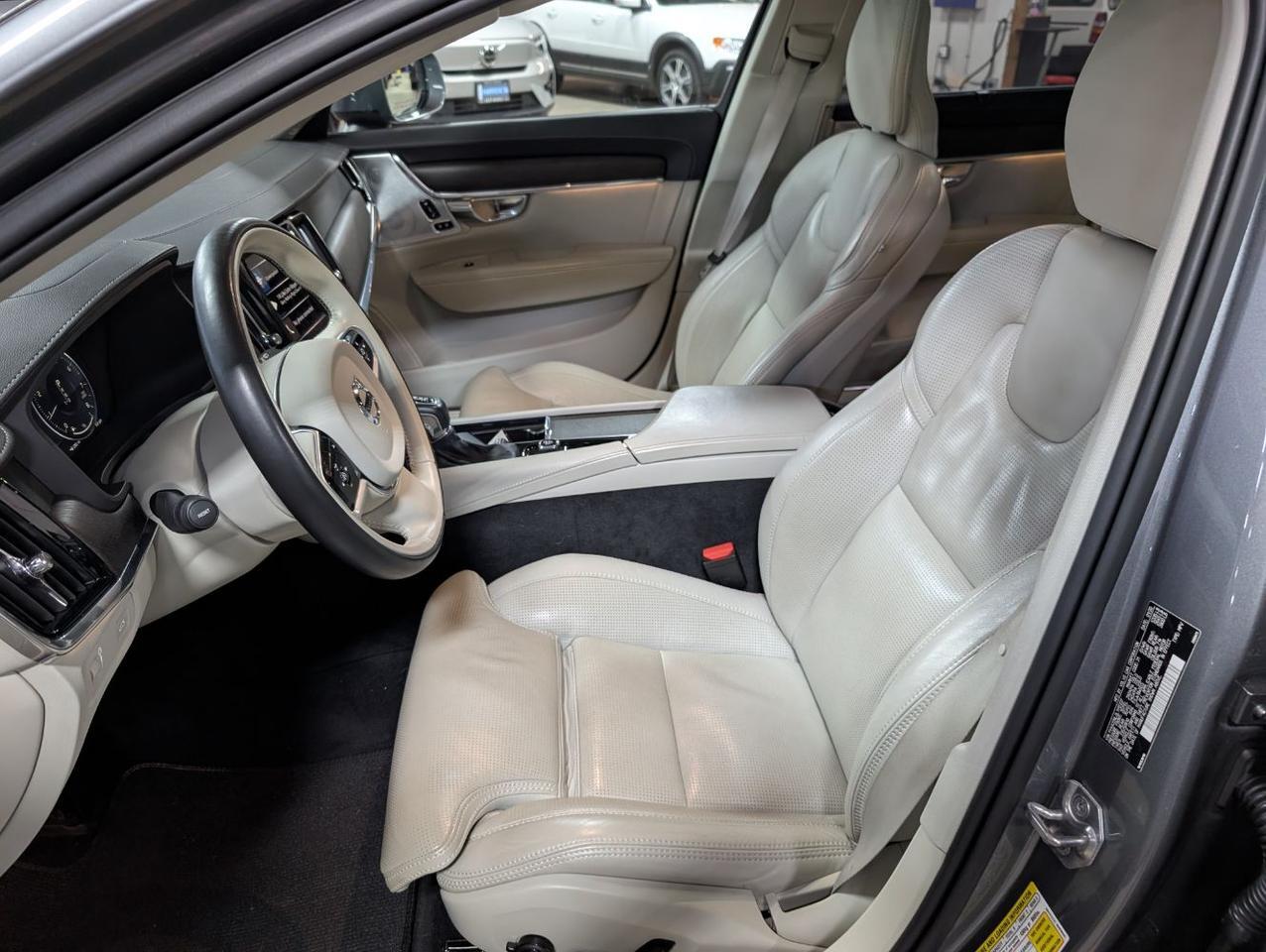 2020 Volvo V90 Cross Country T6 AWD LUX w/Bowers &amp; Wilkins, Massage Seats * Portland OR