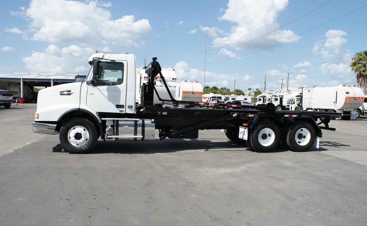 2020 Volvo VHD64 60,000 LB Pac Mac Roll Off Truck Tampa FL