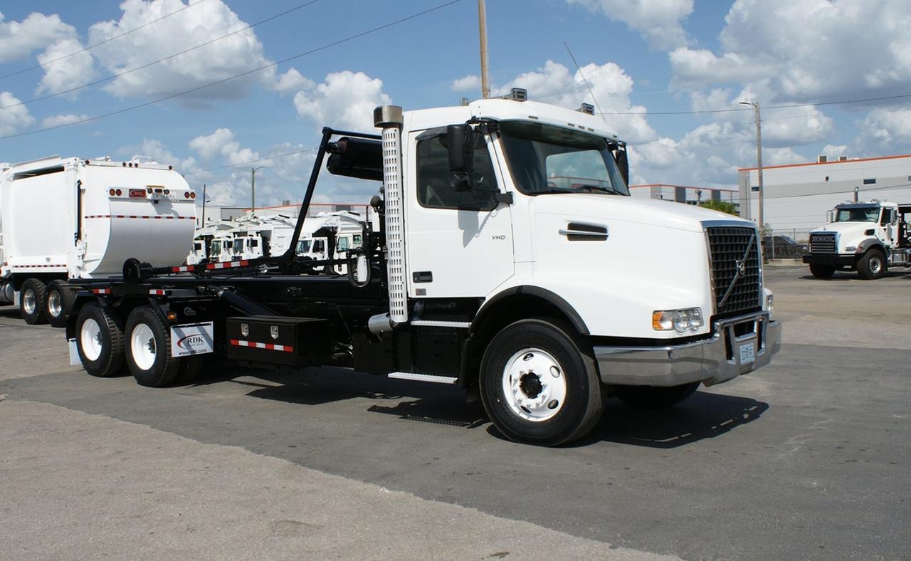 2020 Volvo VHD64 60,000 LB Pac Mac Roll Off Truck Tampa FL