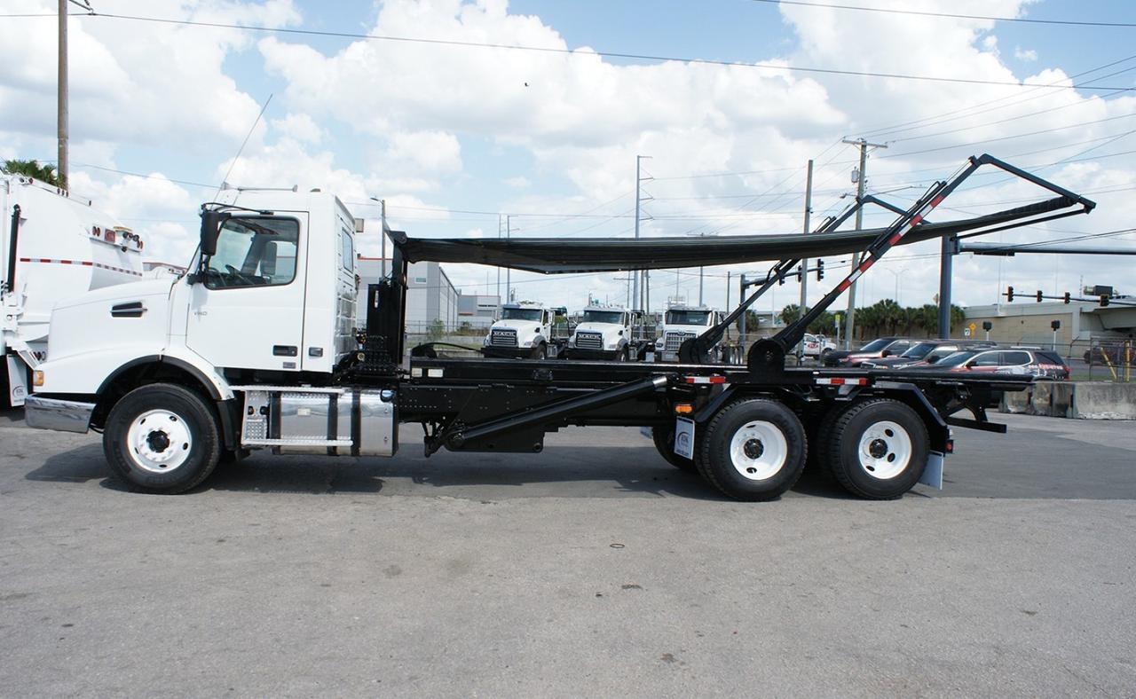 2020 Volvo VHD64 60,000 LB Pac Mac Roll Off Truck Tampa FL