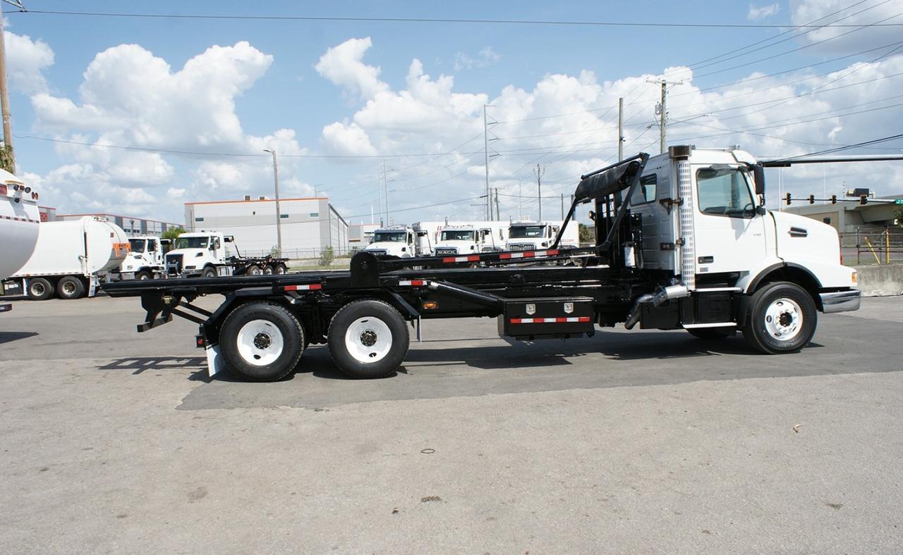 2020 Volvo VHD64 60,000 LB Pac Mac Roll Off Truck Tampa FL