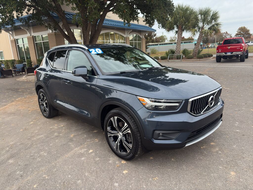 2020 Volvo XC40 Inscription