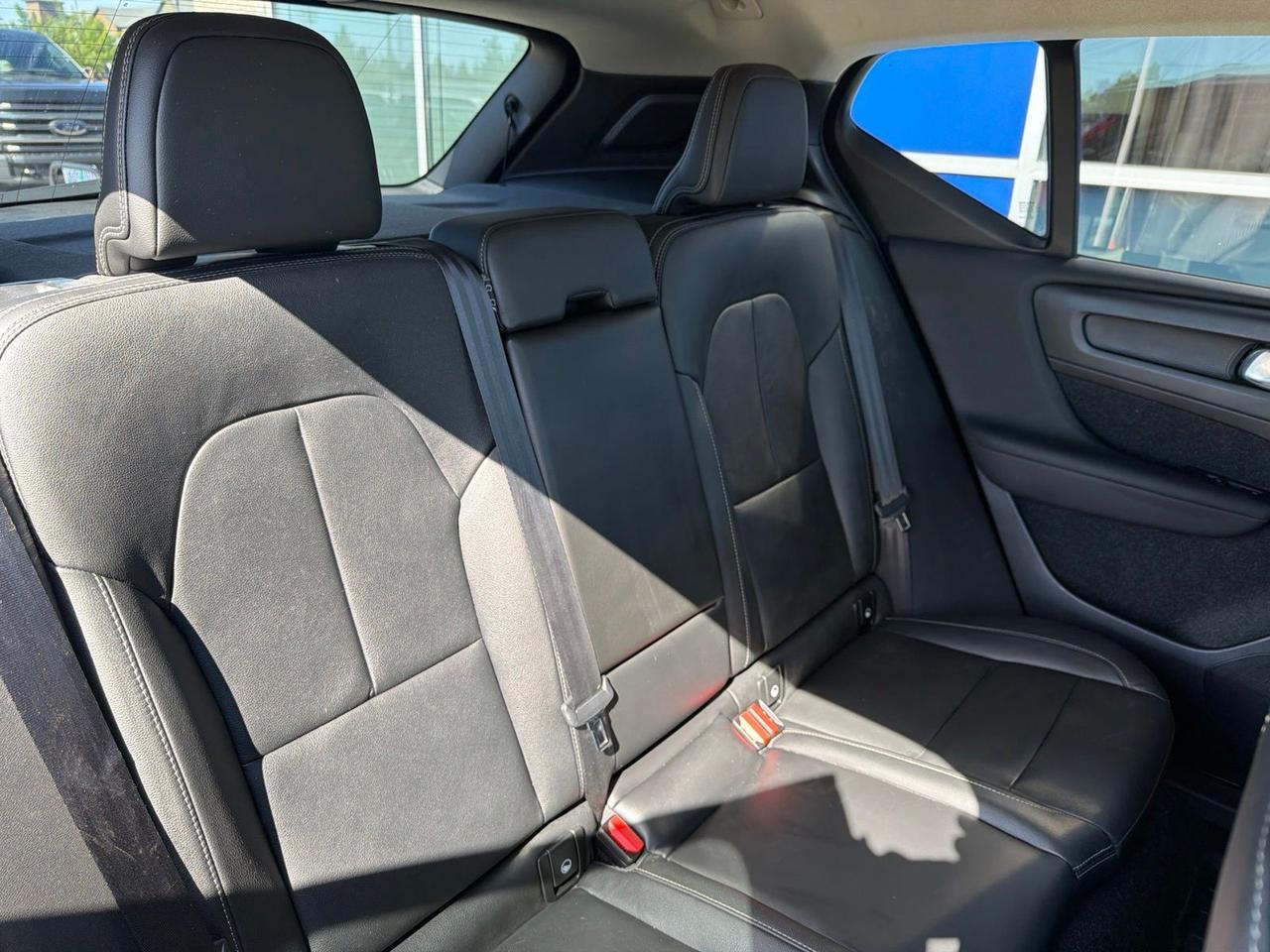 2020 Volvo XC40 Momentum Bend OR