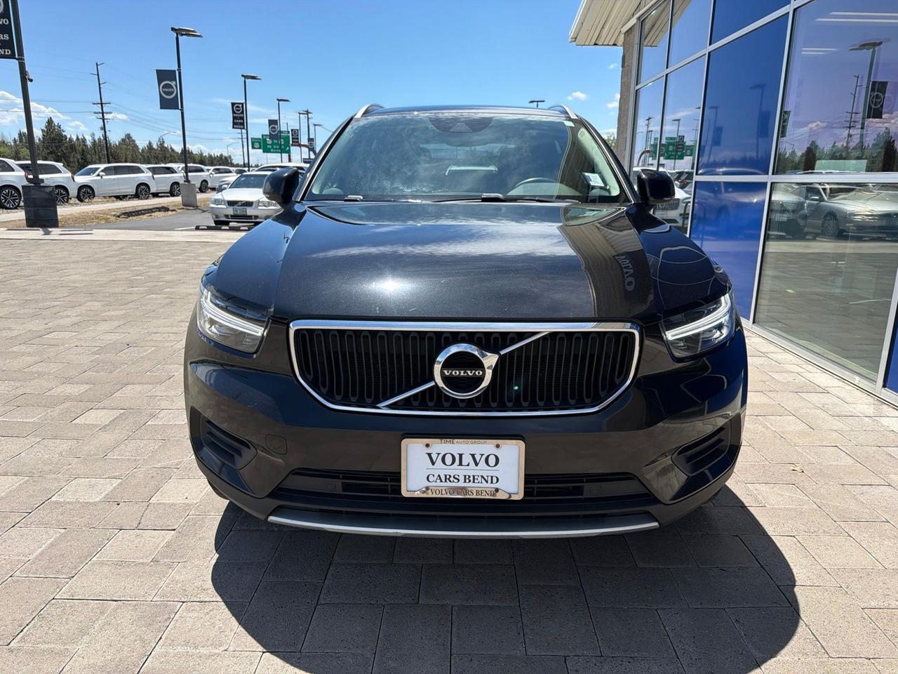 2020 Volvo XC40 Momentum Bend OR
